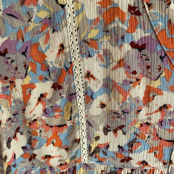 ANTHROPOLOGIE VANESSA VIRGINA FLORAL TUNIC SHIRT - Picture 4 of 4